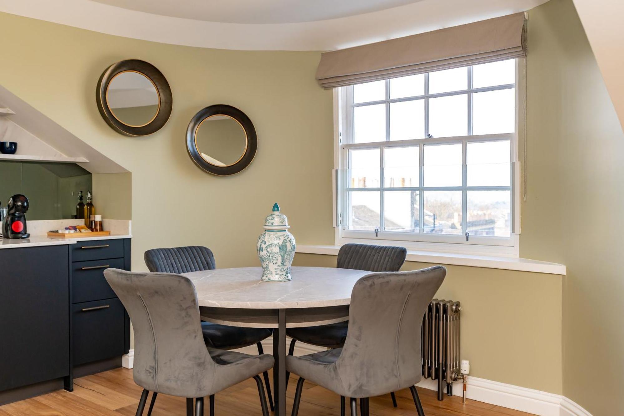 Dragon Suites Luxury Apartments At 9 Albyn Place Edinburgh Dış mekan fotoğraf